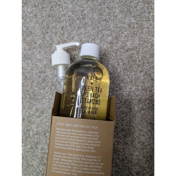 YTTP Face wash NIB - Picture 3 of 4